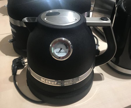 便攜式水壺需要配溫度計(jì)嗎？